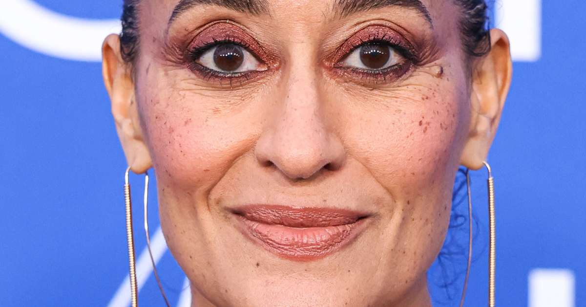Tracee Ellis Ross Skincare Routine And Beauty Secrets The Glow Memo Tracee Ellis Ross Skincare Routine And Beauty Secrets The Glow Memo