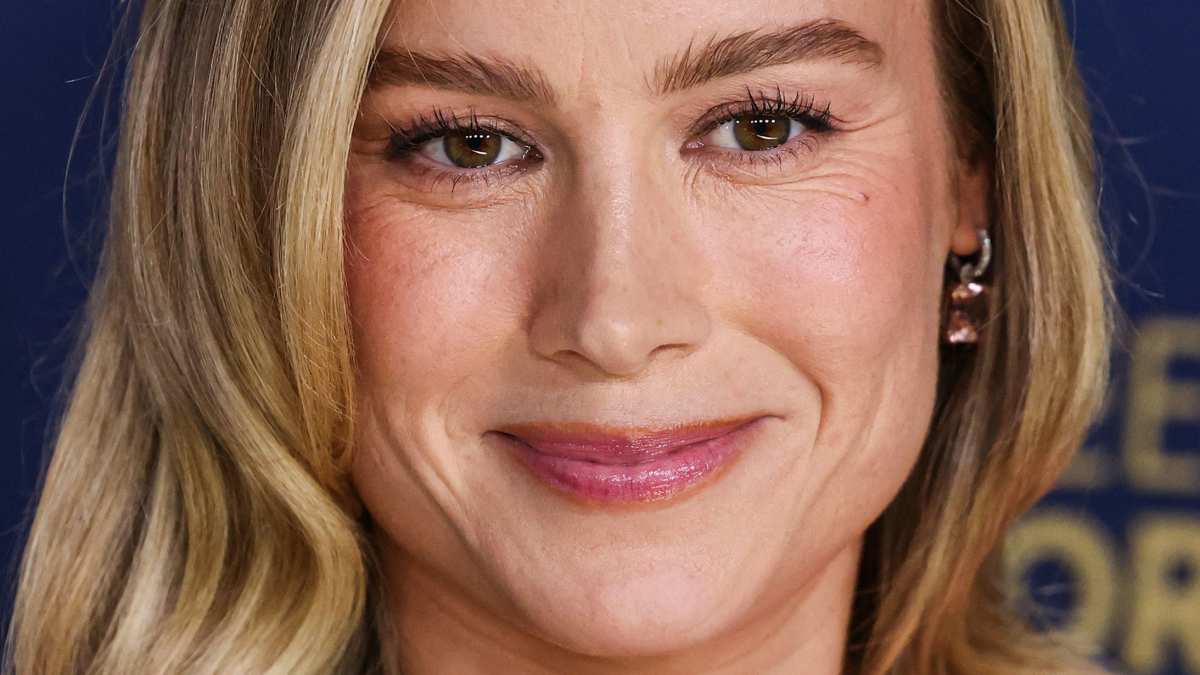 Brie Larson Before and After: From 2001 to 2024 - The Glow Memo