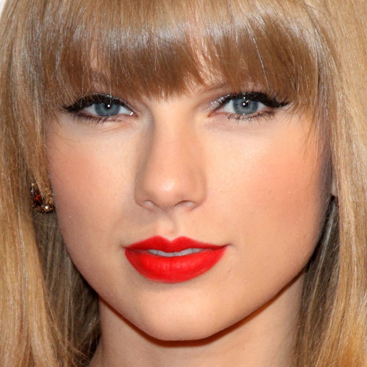 The Best and Worst Bangs for Oval Faces The Glow Memo
