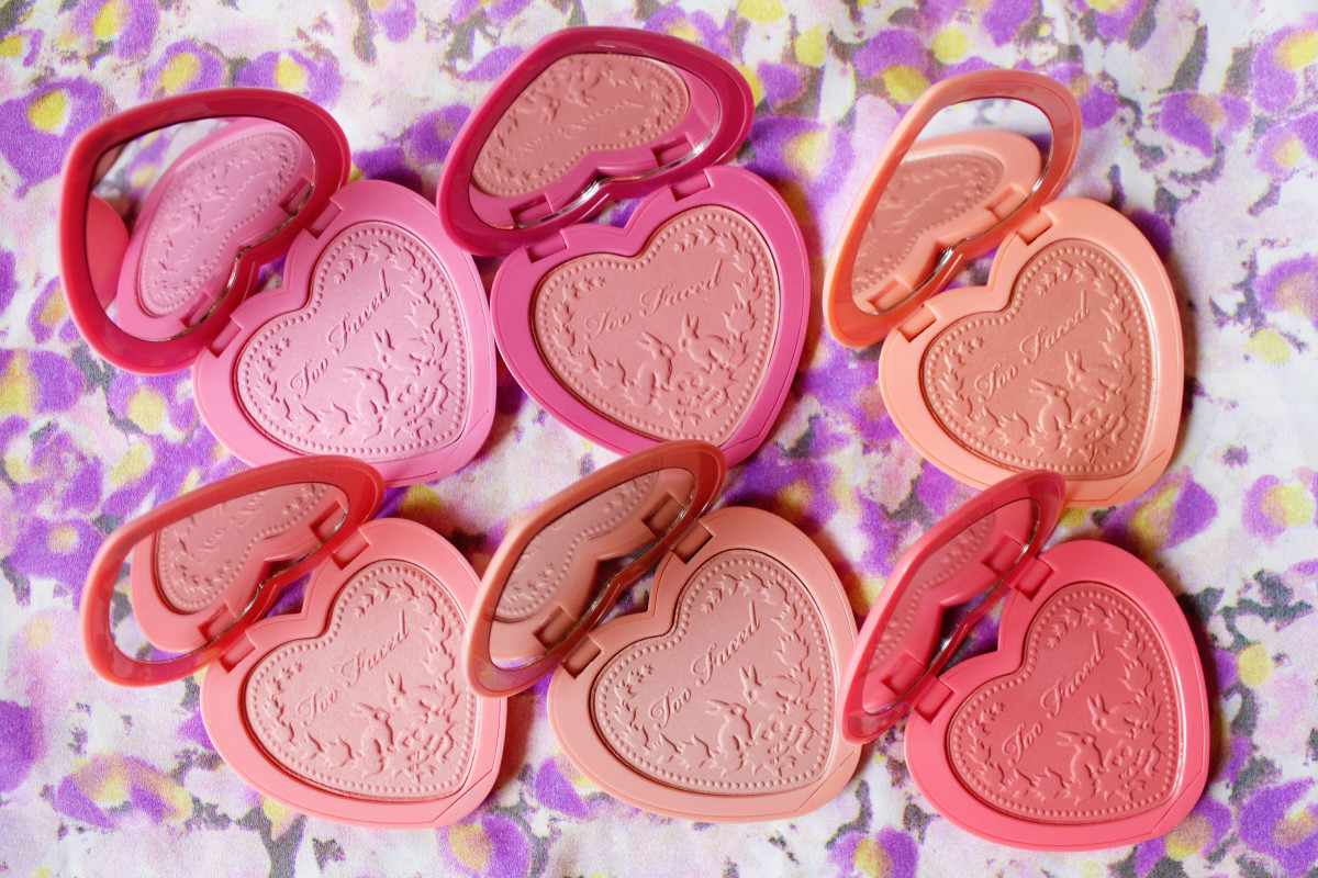 Too faced good blushes