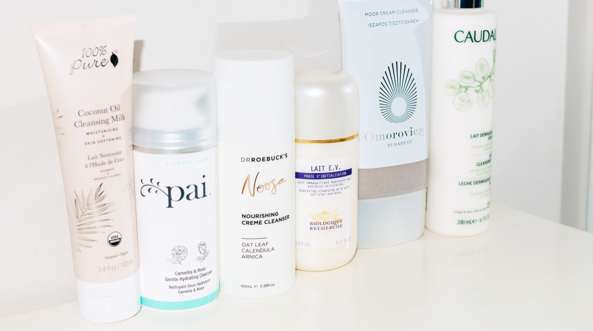 How to Use Cleansing Cream - The Glow Memo